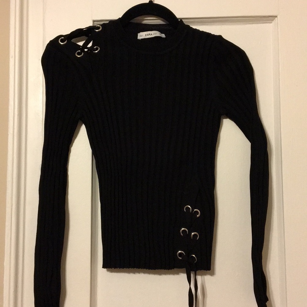 Zara Ribbed Lace Up Top *NWOT*